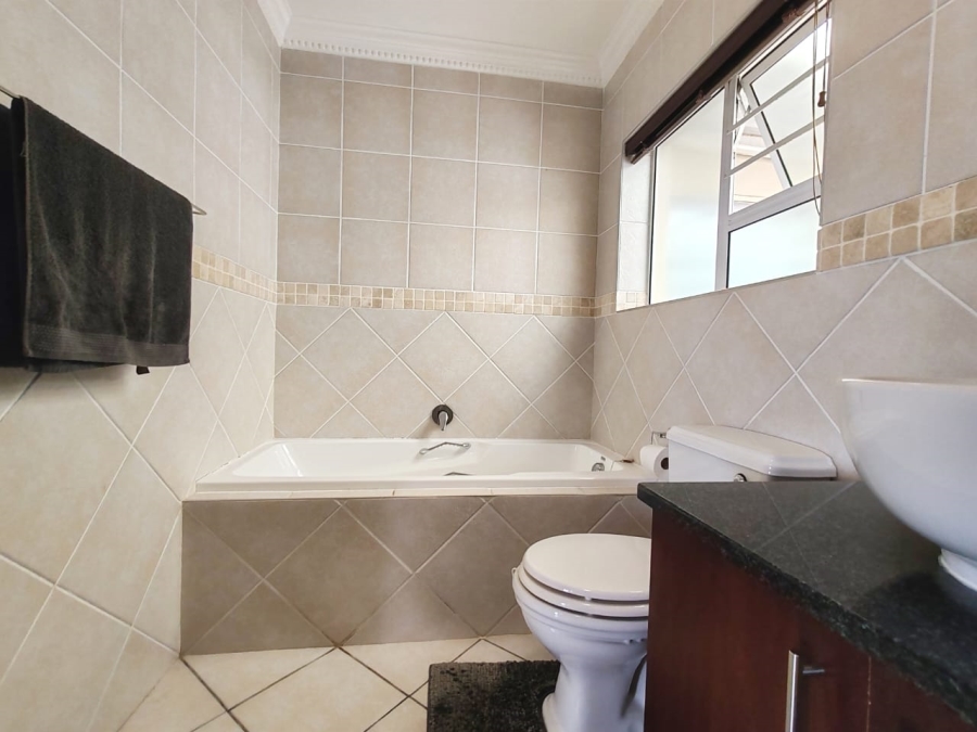 3 Bedroom Property for Sale in Lovemore Heights Estate Eastern Cape